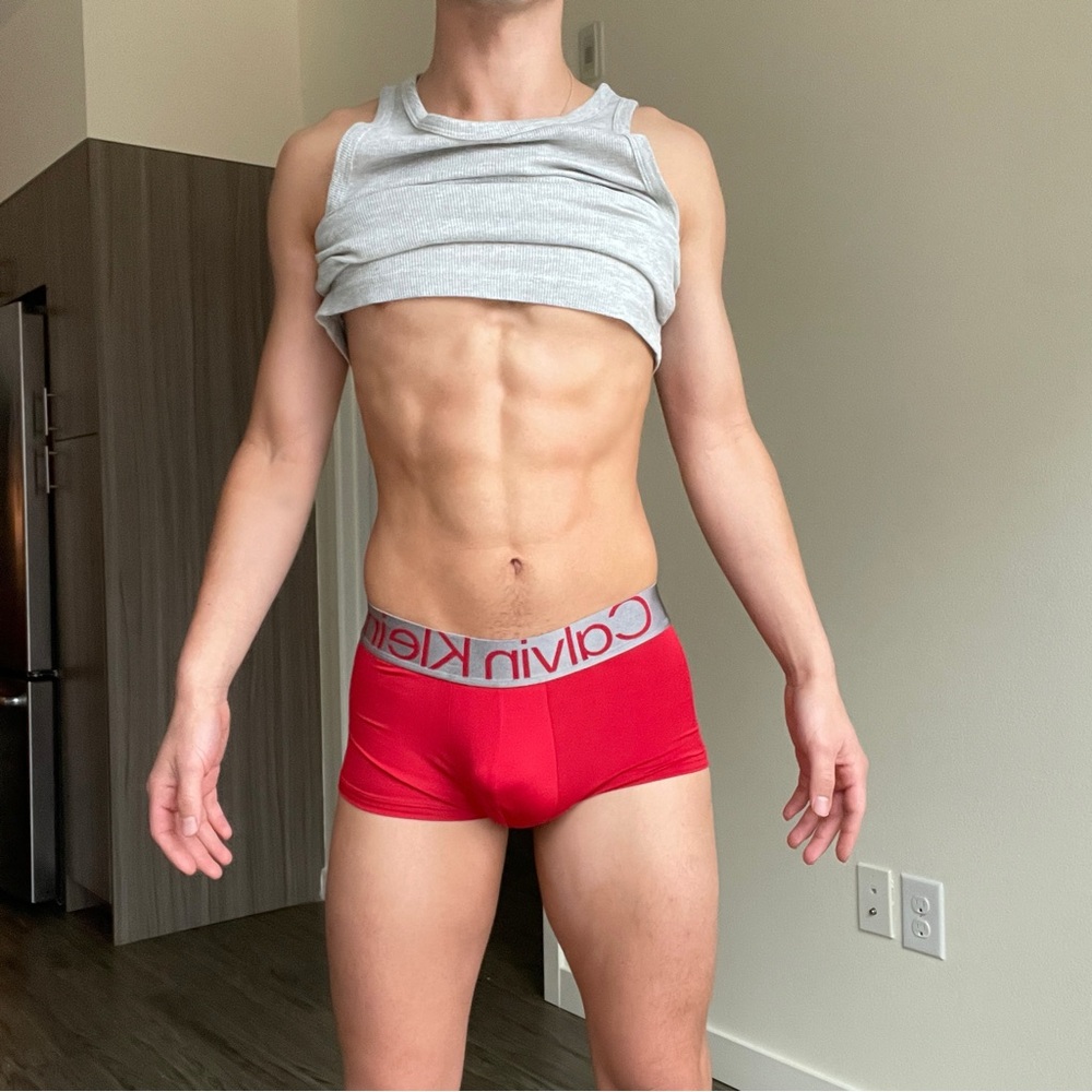 Calvin Klein Men's Red Boxer Briefs